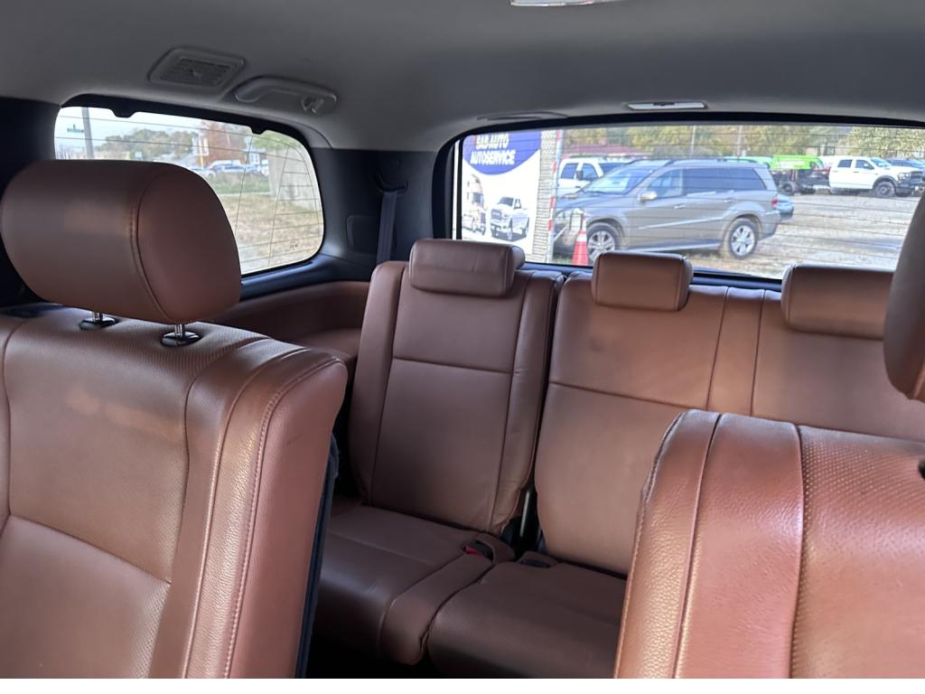 TOYOTA SEQUOIA PLATINUM