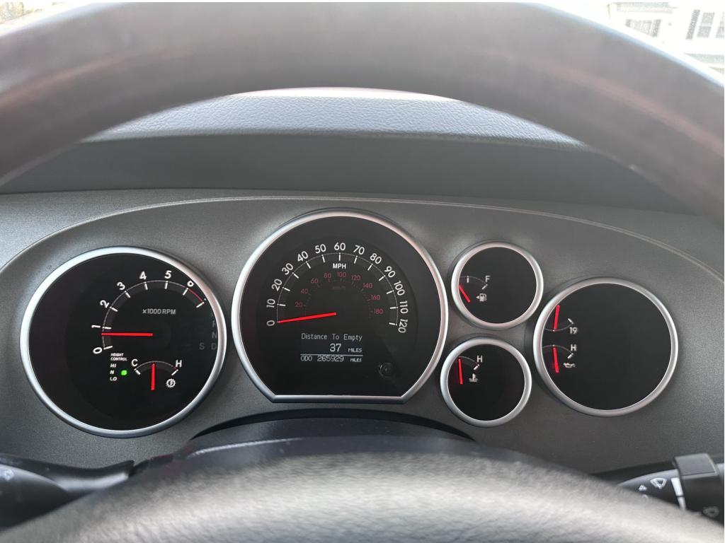 TOYOTA SEQUOIA PLATINUM